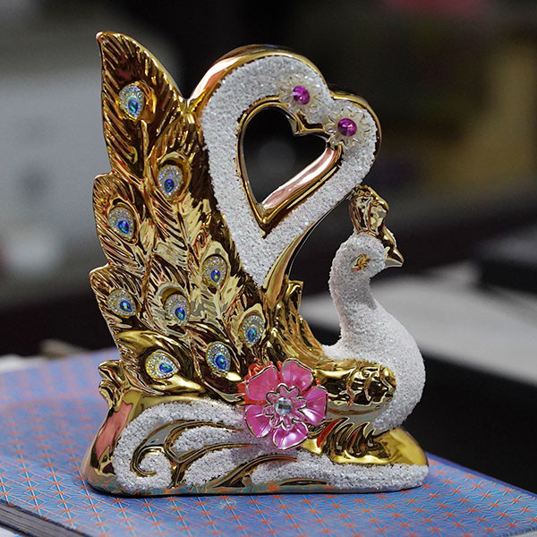 Peacock Showpiece
